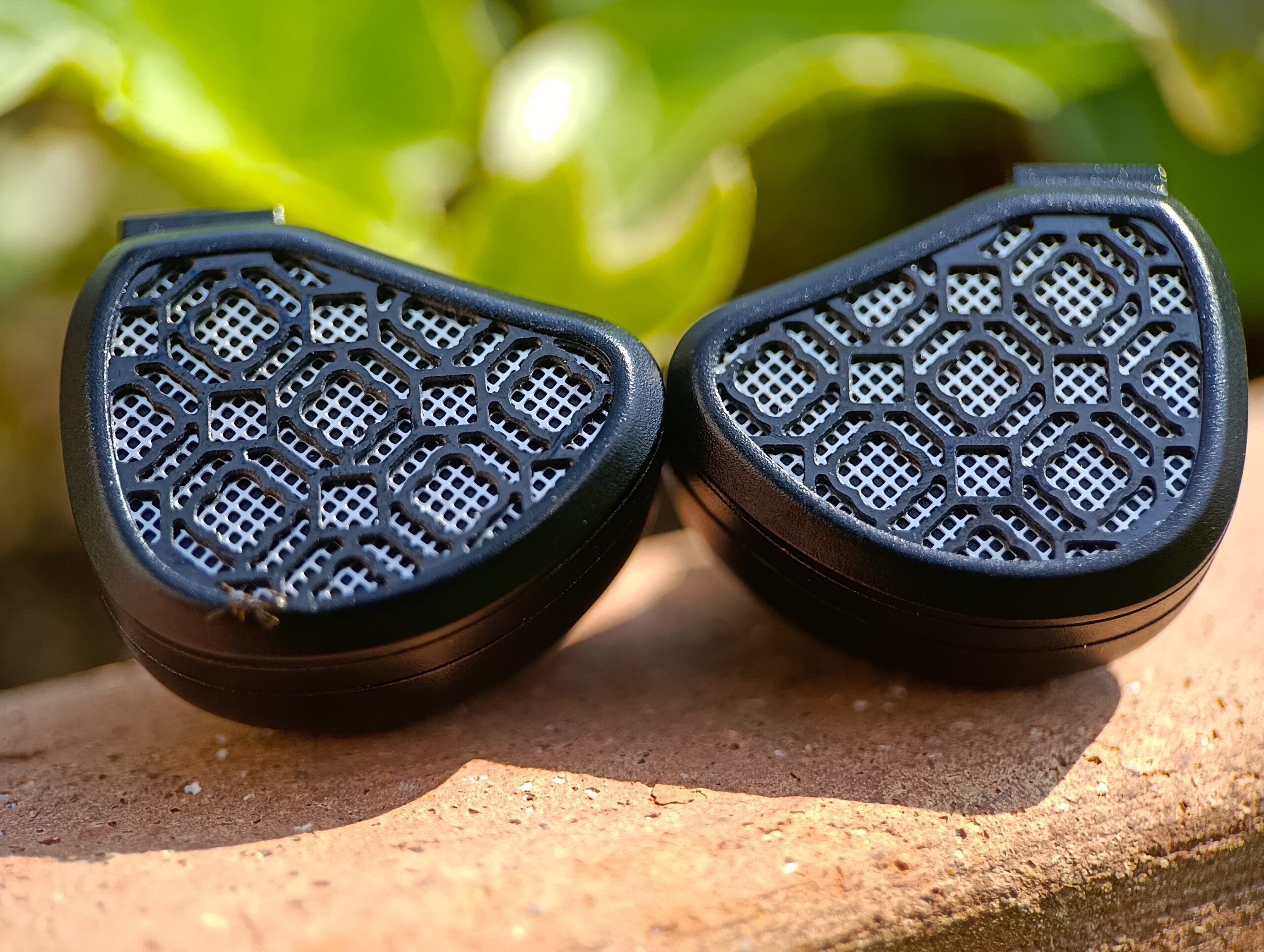 Kefine Arnar Review